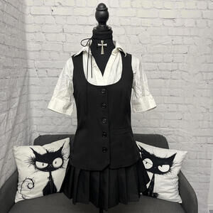 VTG 90s Ensuite black scoop neck button up vest Canada made Sz XS Dark Academia